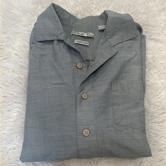 Button down. - Picture 5 of 5